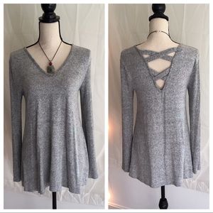 ♦️SOLD♦️Iz Byer Top with Criss Cross Back